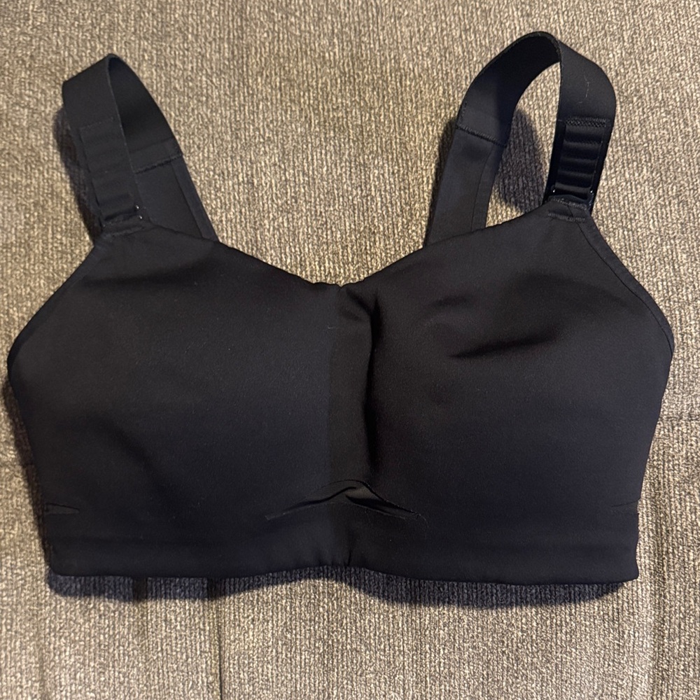 lululemon athletica Black Wireless Support Bra